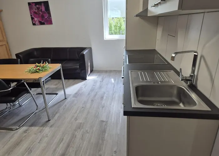 Bharanya Homes زيورخ