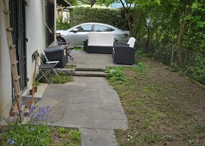 Privat bolig Bharanya Homes